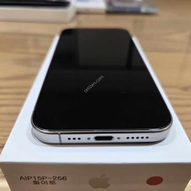 ������15���� ȭ��Ʈ ƼŸ�� 256�Ⱑ �˴ϴ�.