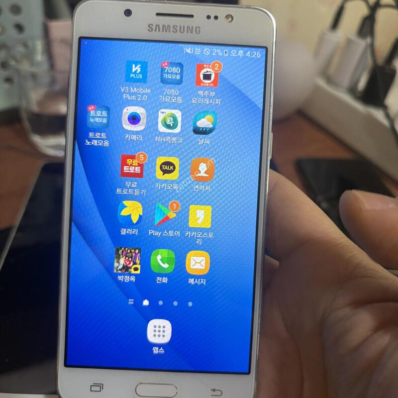 ������j5 2016