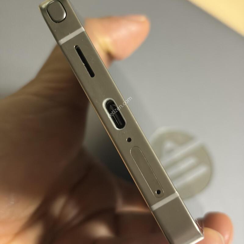 ������ S25��Ʈ�� 512 ���� ���� ���� ��������  �Ǹ��մϴ�.