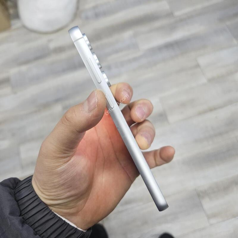 S�� ������S23FEũ��  �Ｚ��ǰ �Ǹ� �߰���