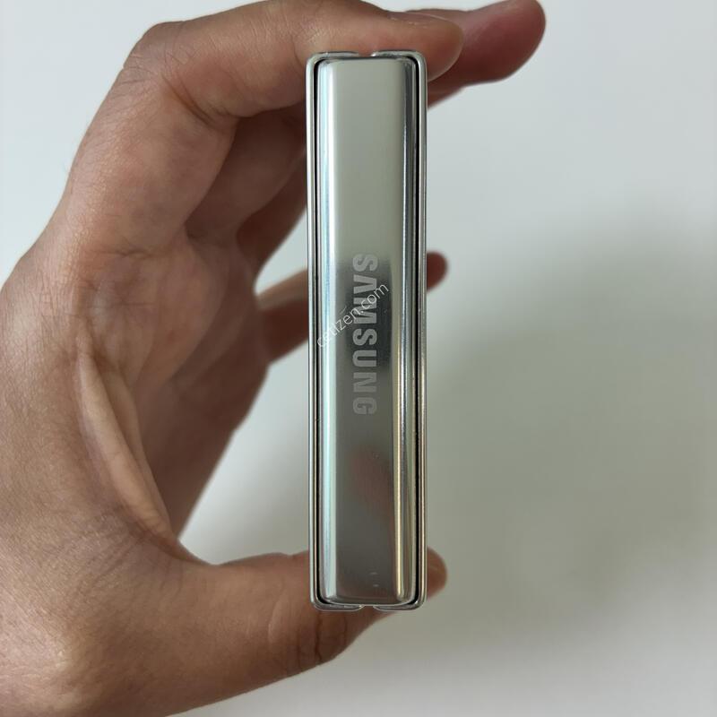 ������ �ø�5 ȭ��Ʈ 256g ��밨 ���� ��ǰ���� ������ �Ǹ��մϴ�.