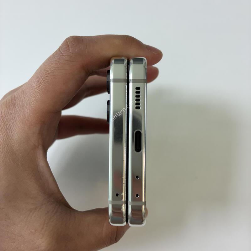 ������ �ø�5 ȭ��Ʈ 256g ��밨 ���� ��ǰ���� ������ �Ǹ��մϴ�.