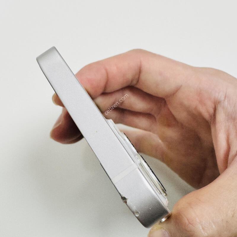 ������13�̴� 128g