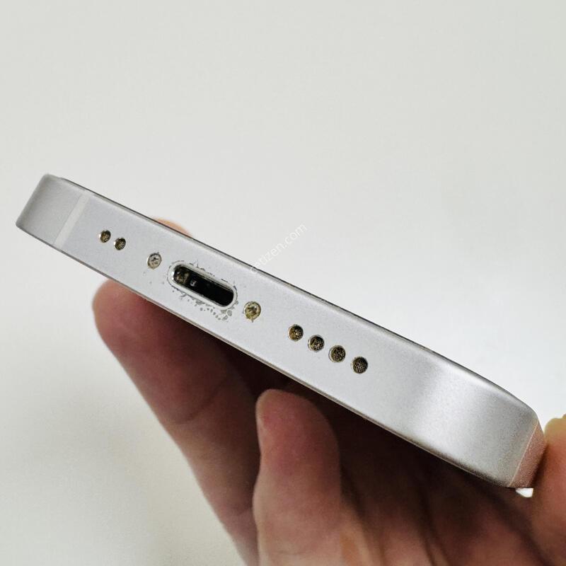 ������13�̴� 128g