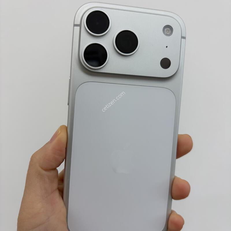 ������17���� 256g �˴ϴ� ���������ϴ�