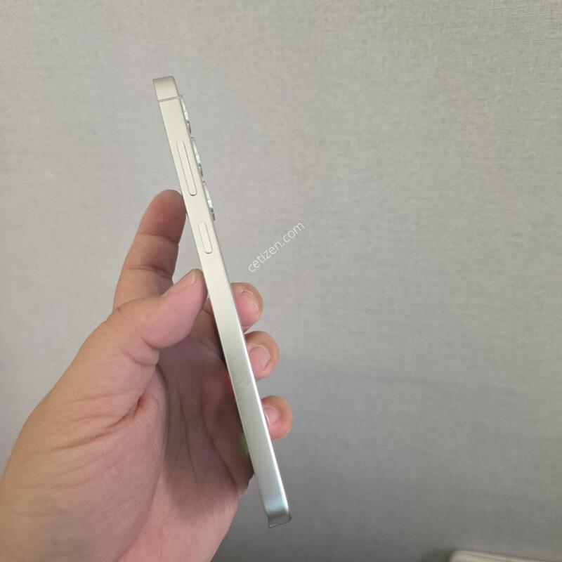 ������ S24�÷��� ���� �׷��� 256�Ⱑ A�� �Ⱦƿ�~