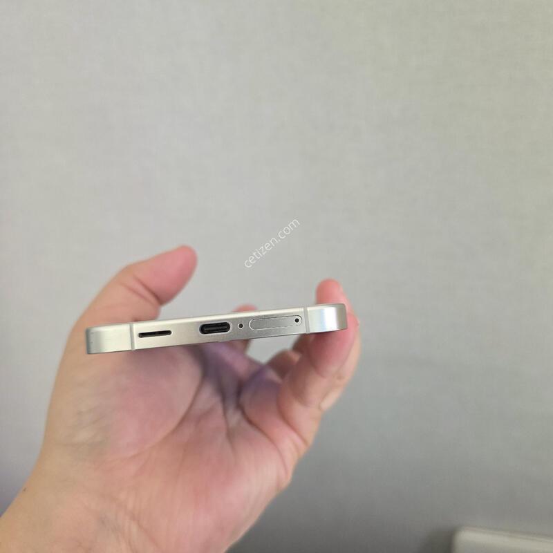 ������ S24�÷��� ���� �׷��� 256�Ⱑ A�� �Ⱦƿ�~