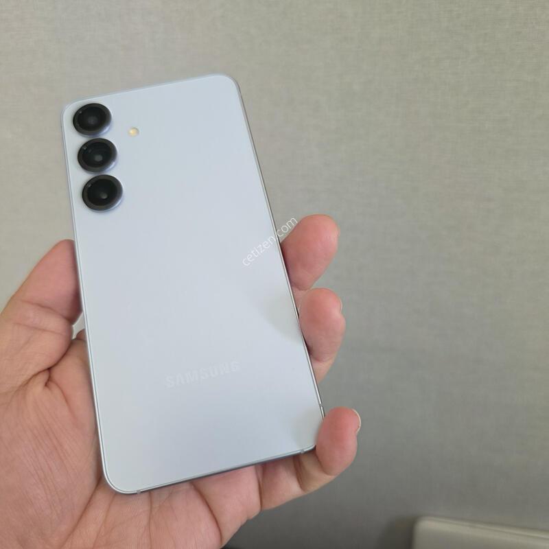 ������ S25 ���̽� ���� 256�Ⱑ SS�� �Ⱦƿ�~