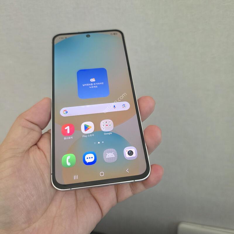 ������ S24FE ���ο� 256�Ⱑ SS�� �Ⱦƿ�~