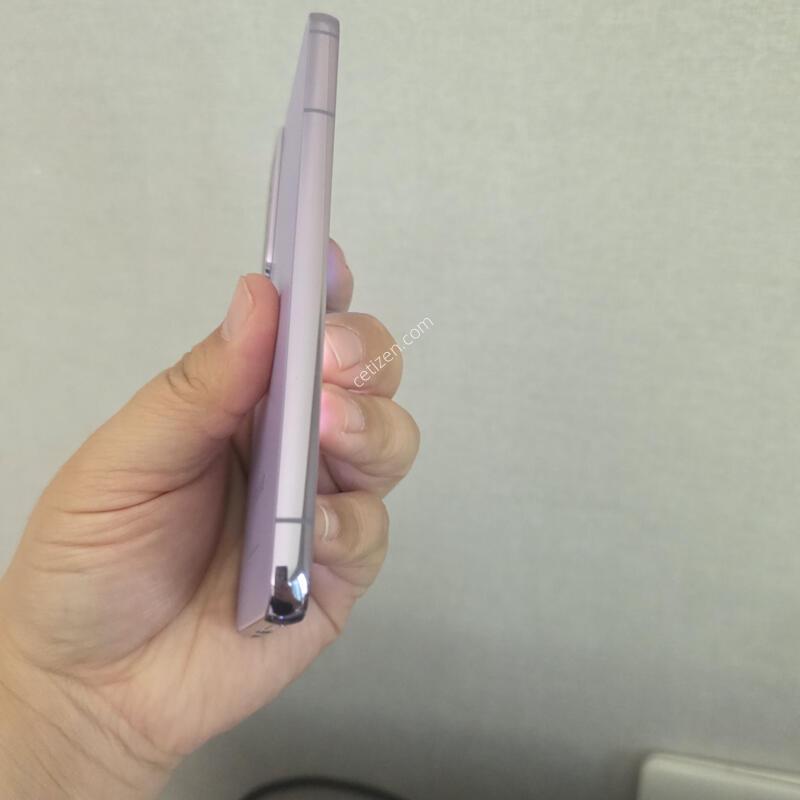 ������ S22 ���� ���̿÷� 256�Ⱑ A�� �Ⱦƿ�~