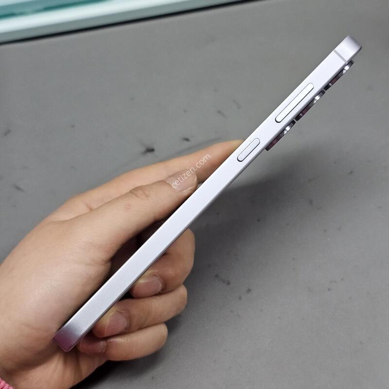 �Ｚ ������ S25�÷��� 512GB �ǹ������� SSSS�� ��������, ���ܻ� �߰���~!