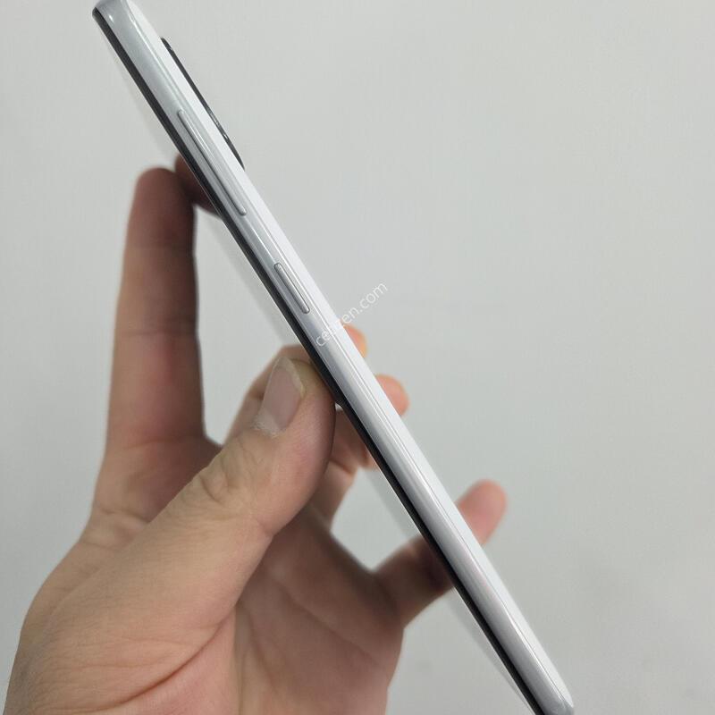 ������ A31 64GB ȭ��Ʈ