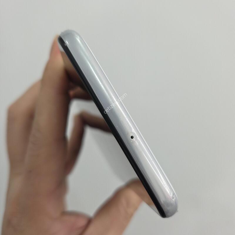 ������ A31 64GB ȭ��Ʈ