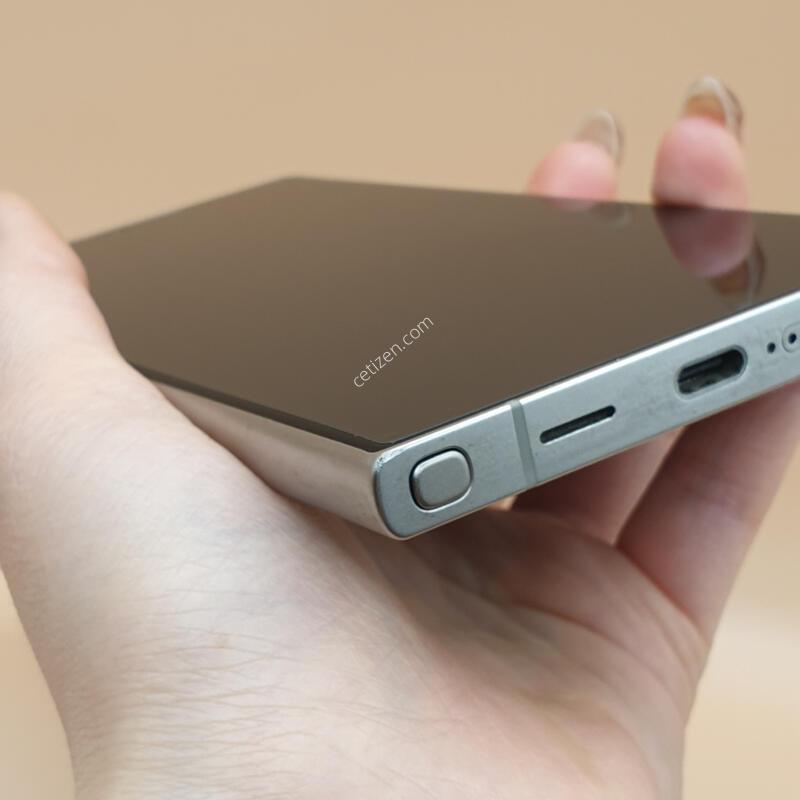 ������S24��Ʈ�� 512�Ⱑ ���̿÷� A�� �Ǹ��մϴ�-S928N