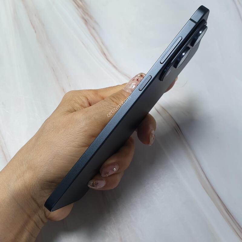 KT ������ S25���� ���� 256G S�� �Ǹ��մϴ�