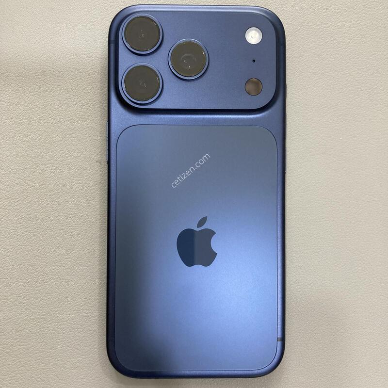 17���� ���� 256G ���͸�99%, �ǻ�� 7����, S��, ����� �ֻ�!