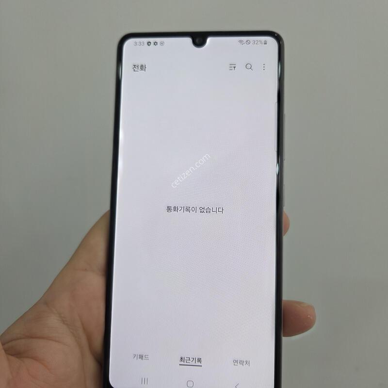 ������ A42 128GB ȭ��Ʈ