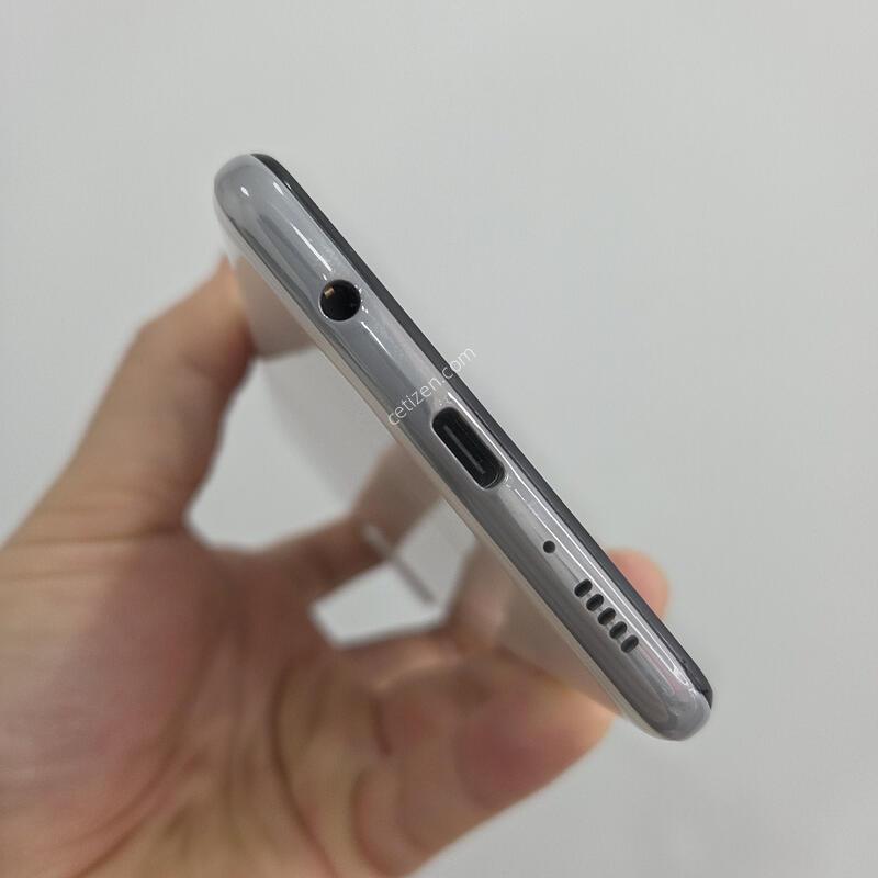 ������ A42 128GB ȭ��Ʈ