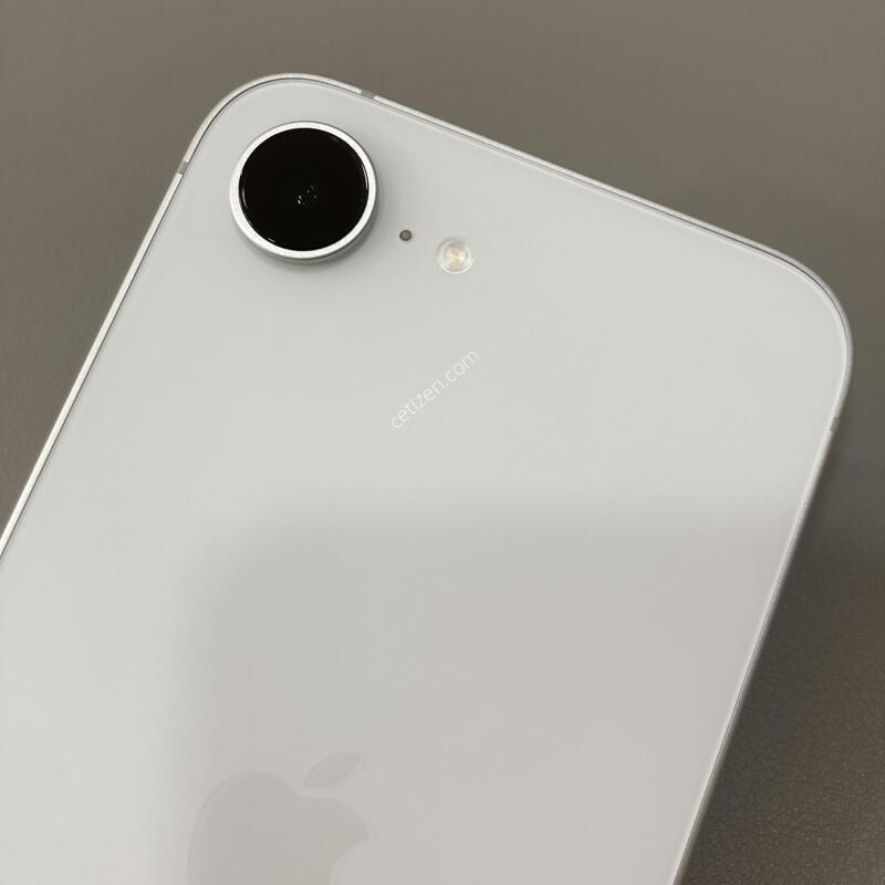 ����ǰ��, ����� �ֻ�!! / ������ 16e ȭ��Ʈ 128G ���͸�����98%