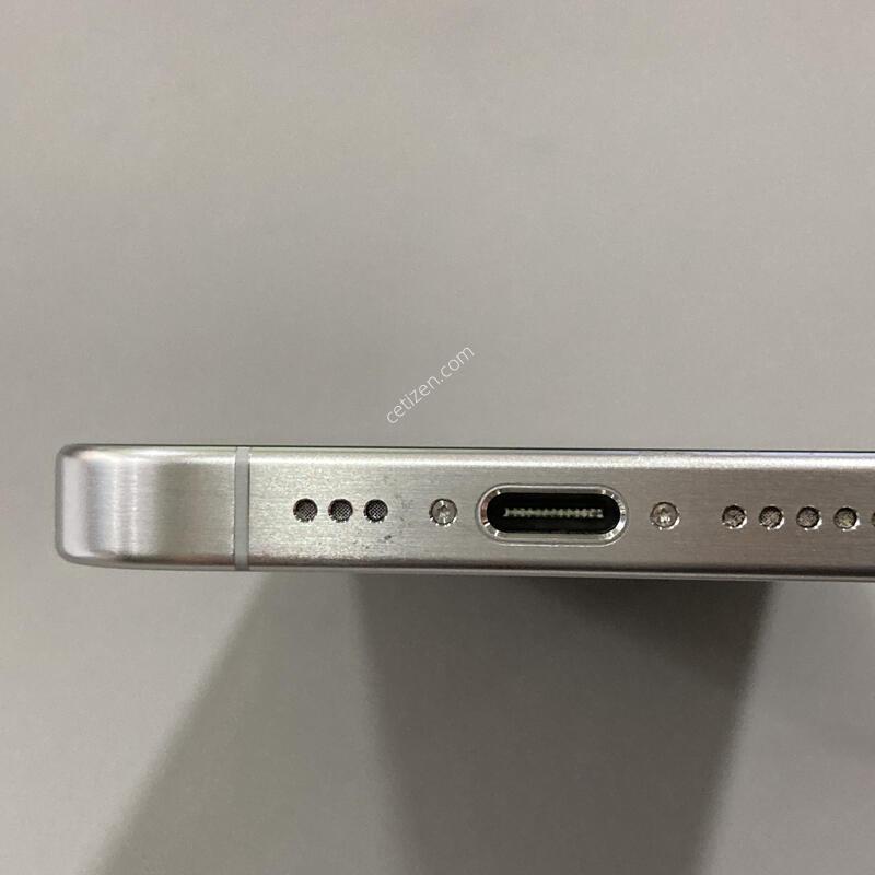 ������ 15���� ȭ��Ʈ 128G ���͸�����83% / S��, ����� �ֻ�!