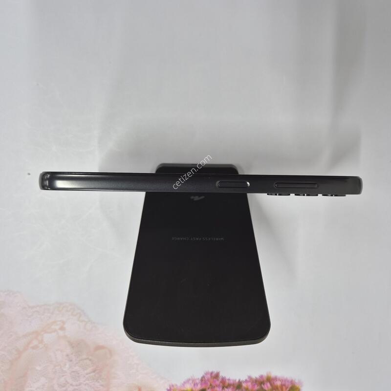 ����������3 ���� 128GB