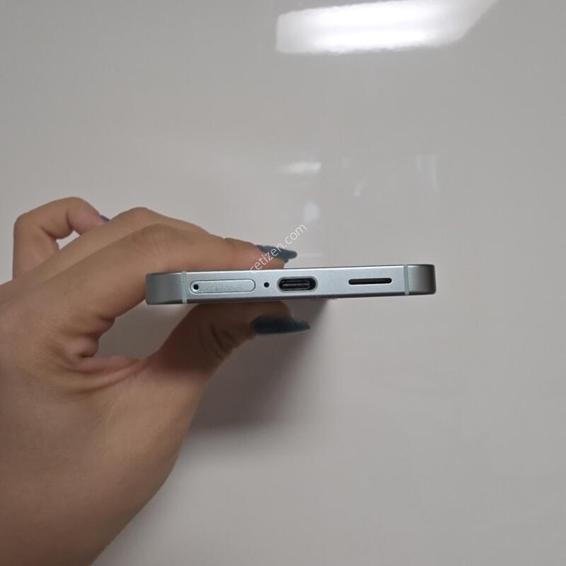 ������S25 256G