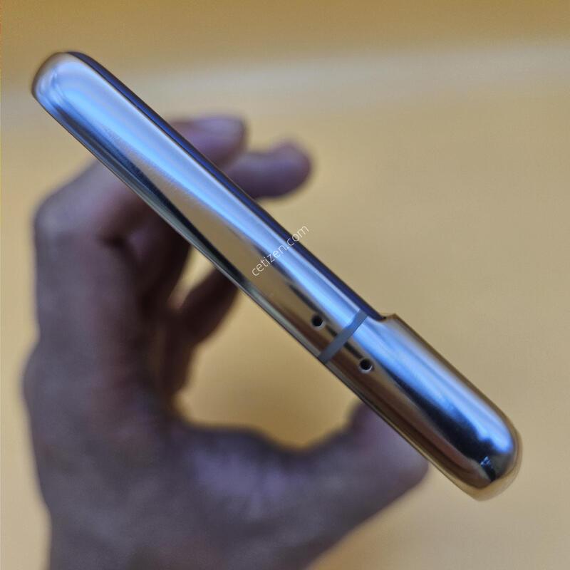 [���۱�]������S21 �ֻ������� 256G ���� ����� �߰���