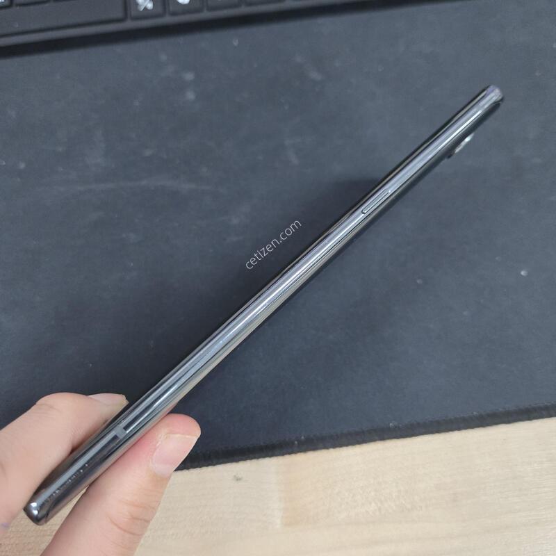 ���ܻ� LG ���� ���� 128GB AAAAA��