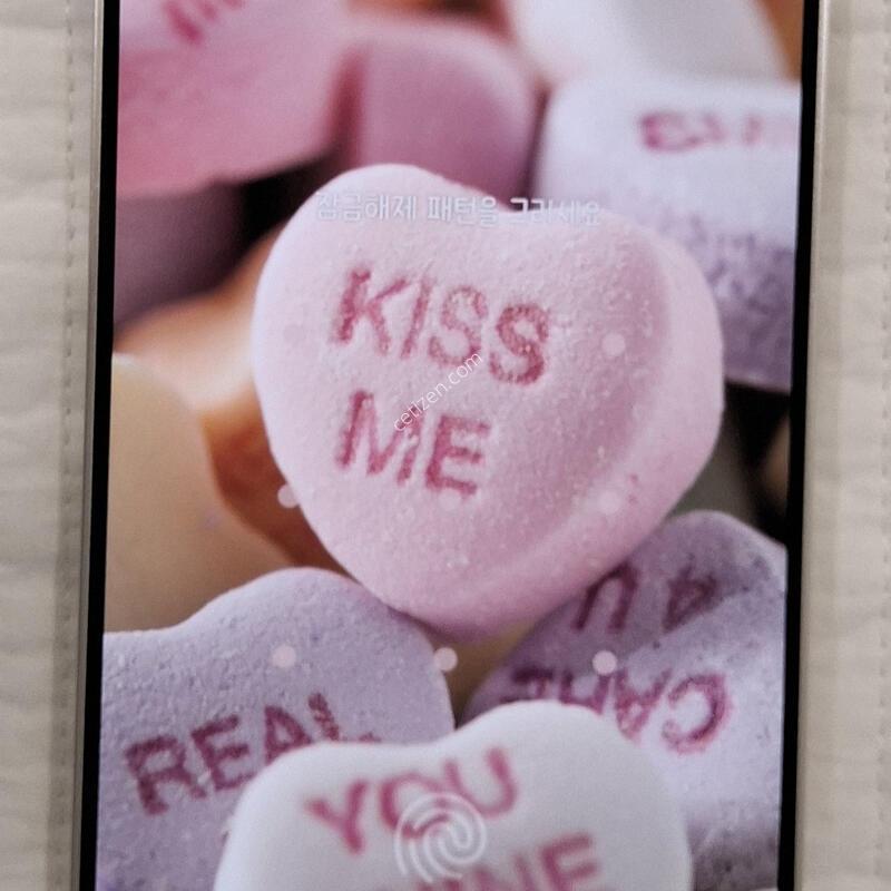 [SKT]������S24 512GB �ڹ����ο� A��