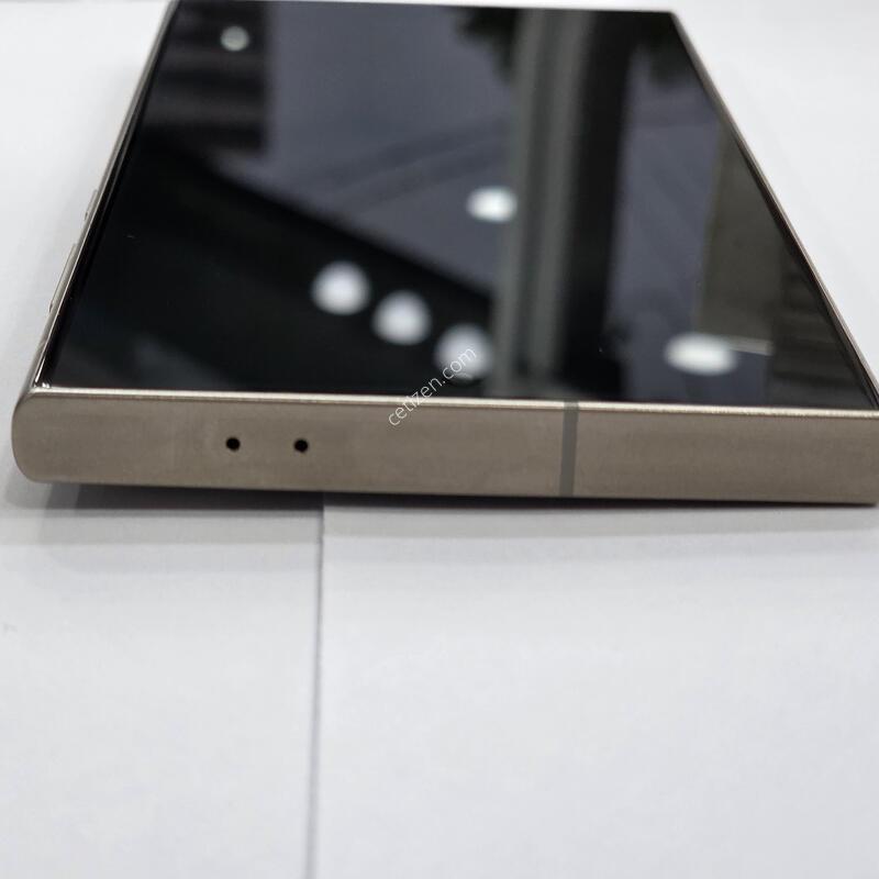 S��/Ǯ�ڽ�/������S24��Ʈ��256G/�׷��� �Ǹ��մϴ�.