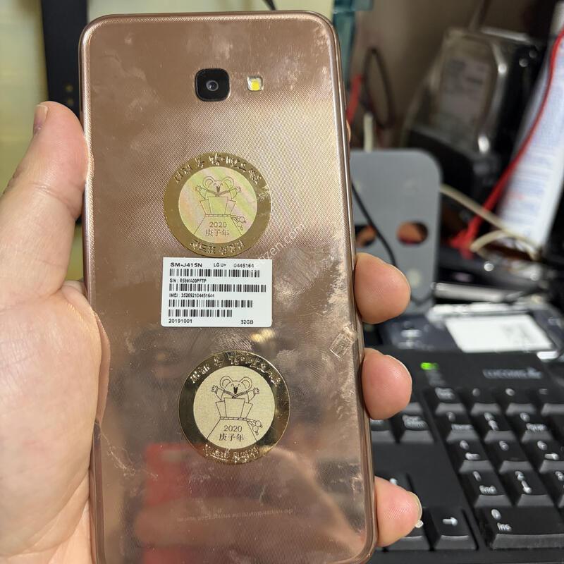 ������ j4+