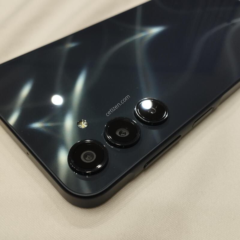 ����4 ������ ���������� �Ǹ��մϴ�.(������ȭ�� 25.12.19)