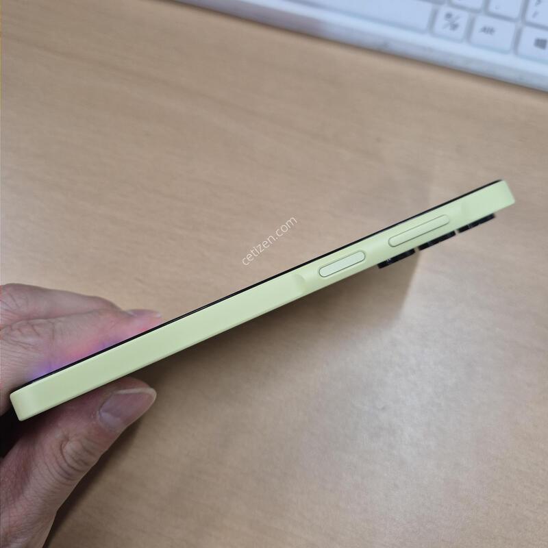 ������A15 ���ο� SS�� 128GB