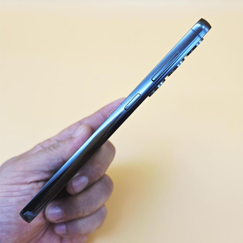 [���۱�]������S23 �ֻ������� �׸� ����� �߰���