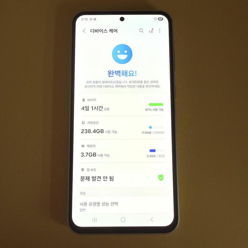 S23FE ũ�� ����ǰ�� ������ ���ܻ� ���۱� 256GB