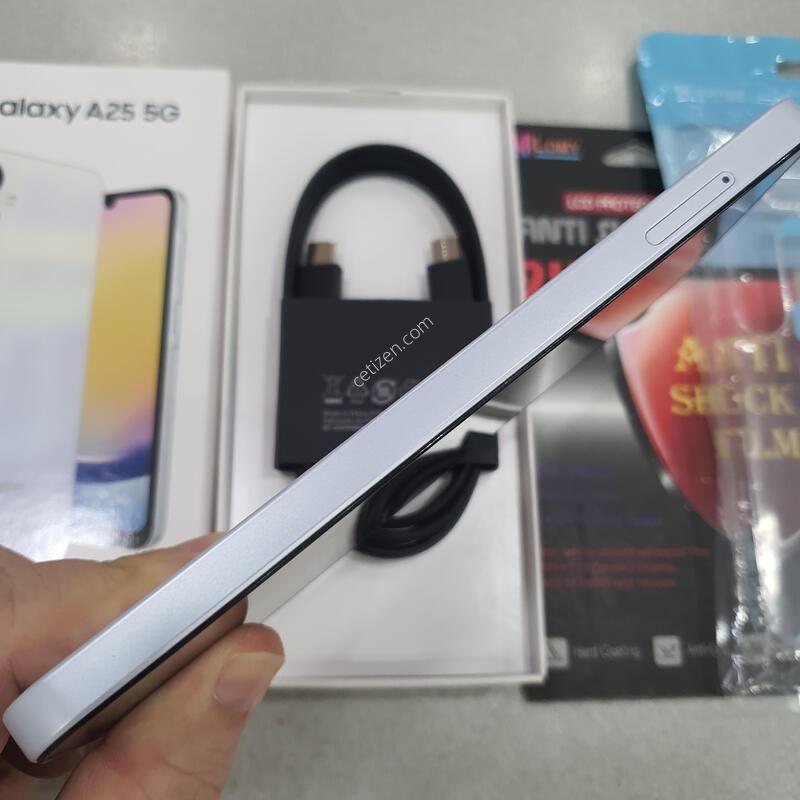 *ƯSSSSS��*@ (�����̳�) ����ǰ��!!