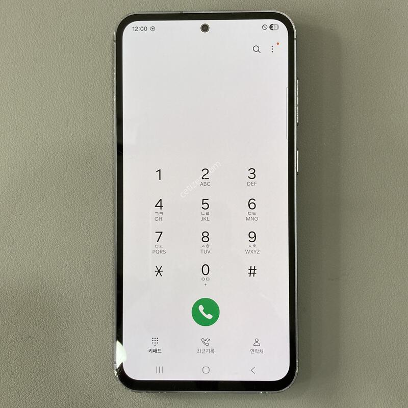 �����ϰ� �Ǹ��մϴ� / S23FE ����