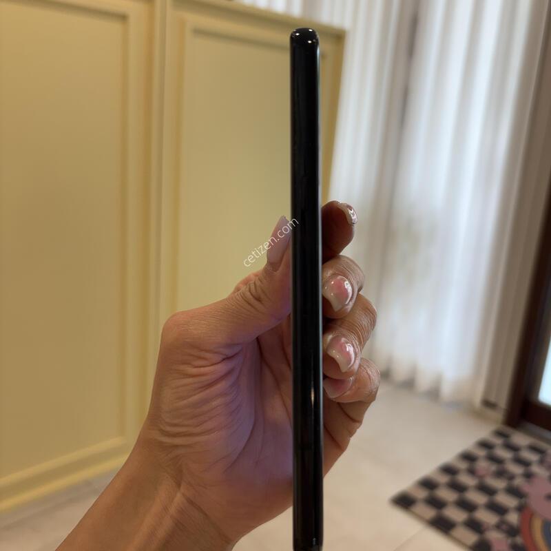LG G8