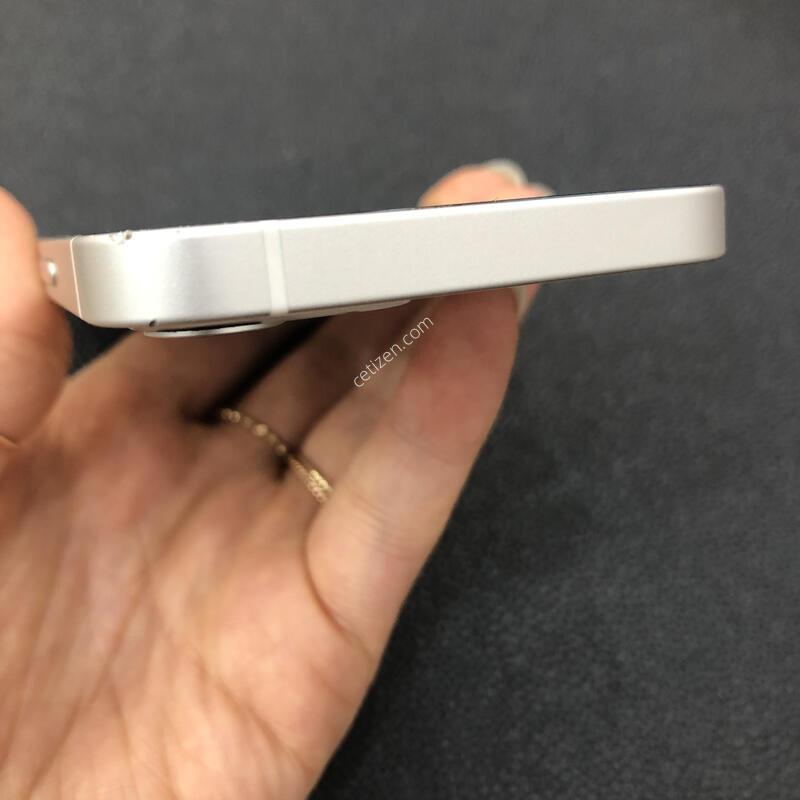 ������12�̴� ȭ��Ʈ 128G,����� �ֻ�,���� S��,���� ���⽺,���͸�����81%