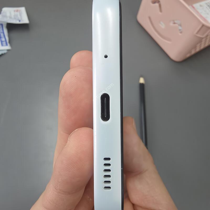 (818)����������3 128 �Ǹ��մϴ�