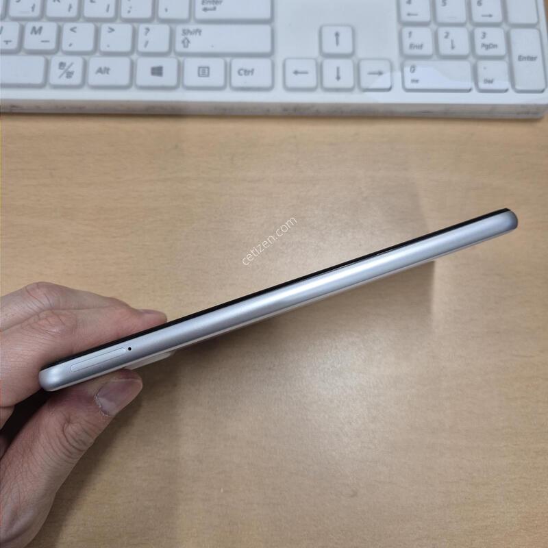 ����������2 ȭ��Ʈ SS�� 128GB