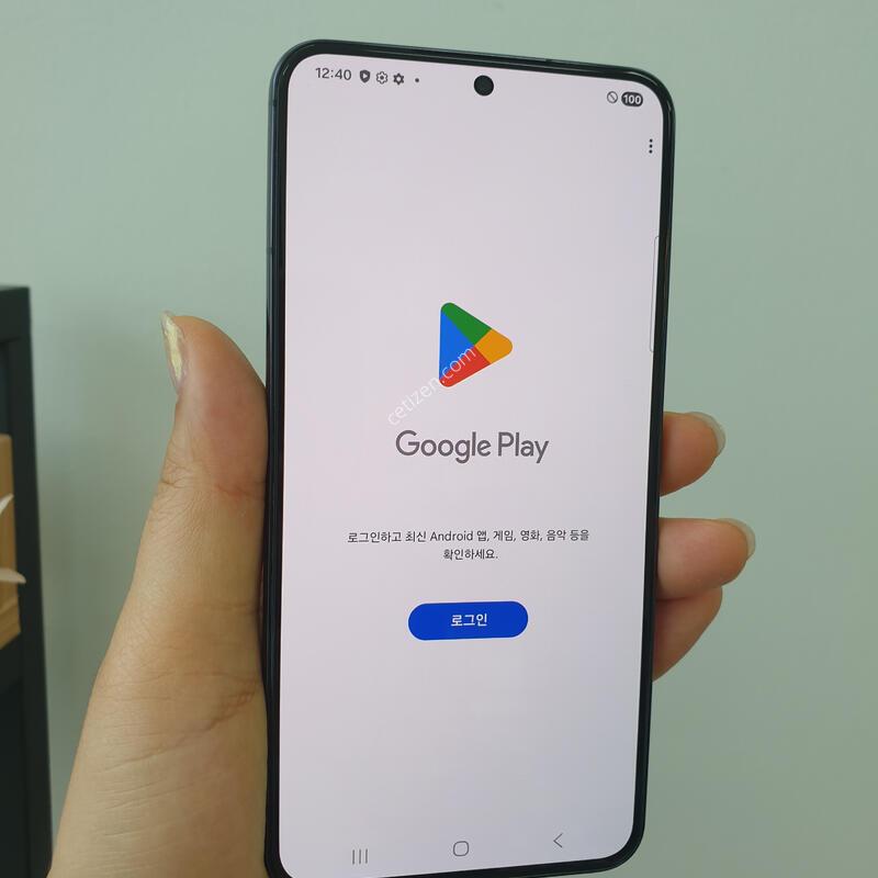 ������ S22 070