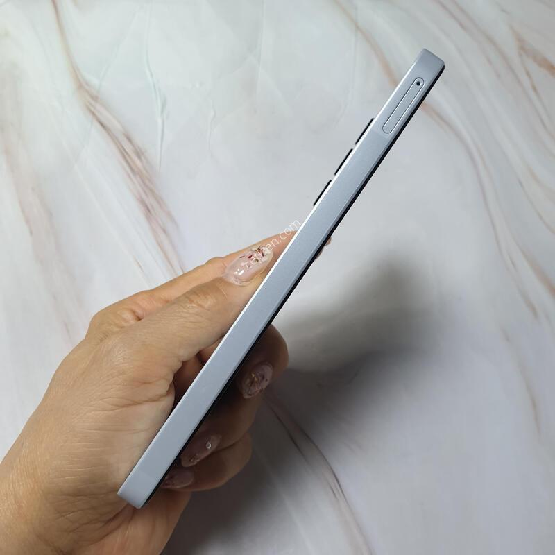 LG ������ ����3 ȭ��Ʈ 128G S�� �Ǹ��մϴ�