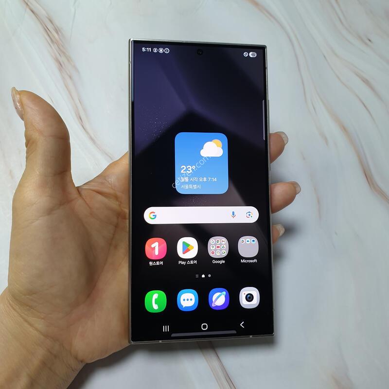 LG ������ S24��Ʈ�� ƼŸ���׷��� 512G S�� �Ǹ��մϴ�