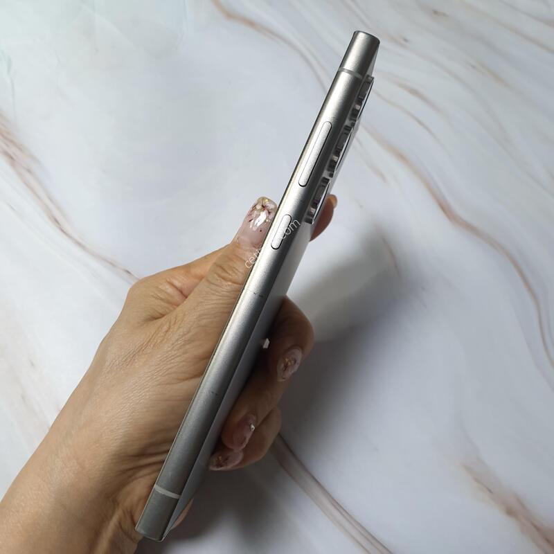 LG ������ S24��Ʈ�� ƼŸ���׷��� 512G S�� �Ǹ��մϴ�