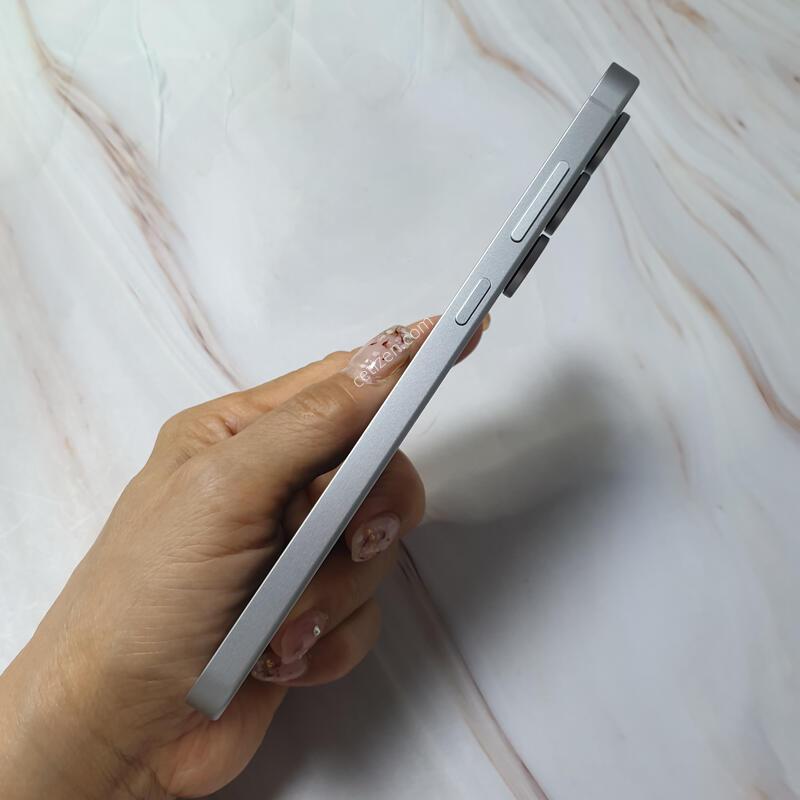 LG ������ S25FE ȭ��Ʈ 256G S�� �Ǹ��մϴ�