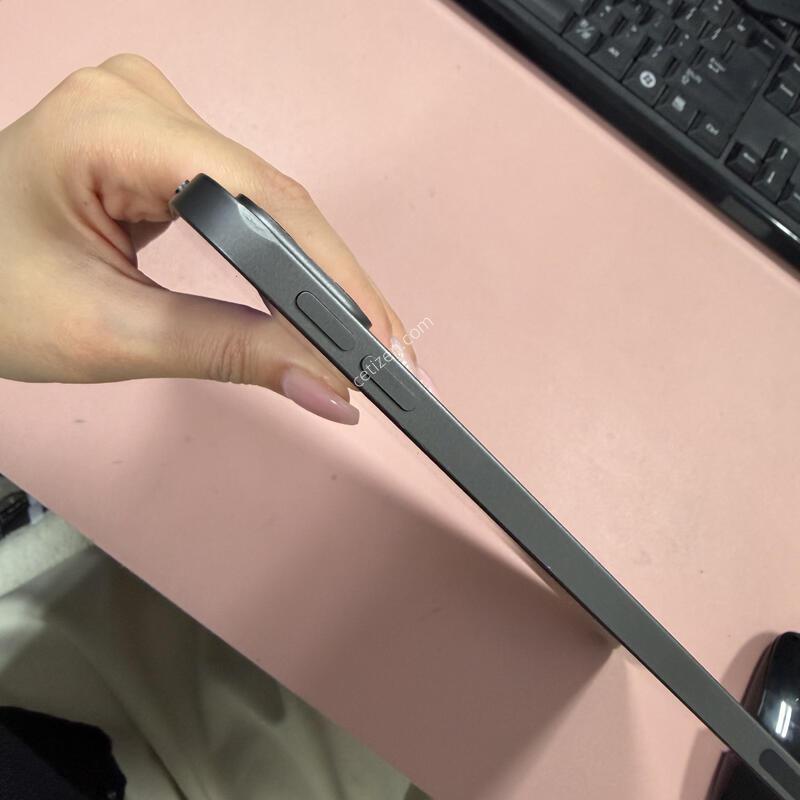 �����е�����12.9 WIFI �����̽��׷��� 128GB