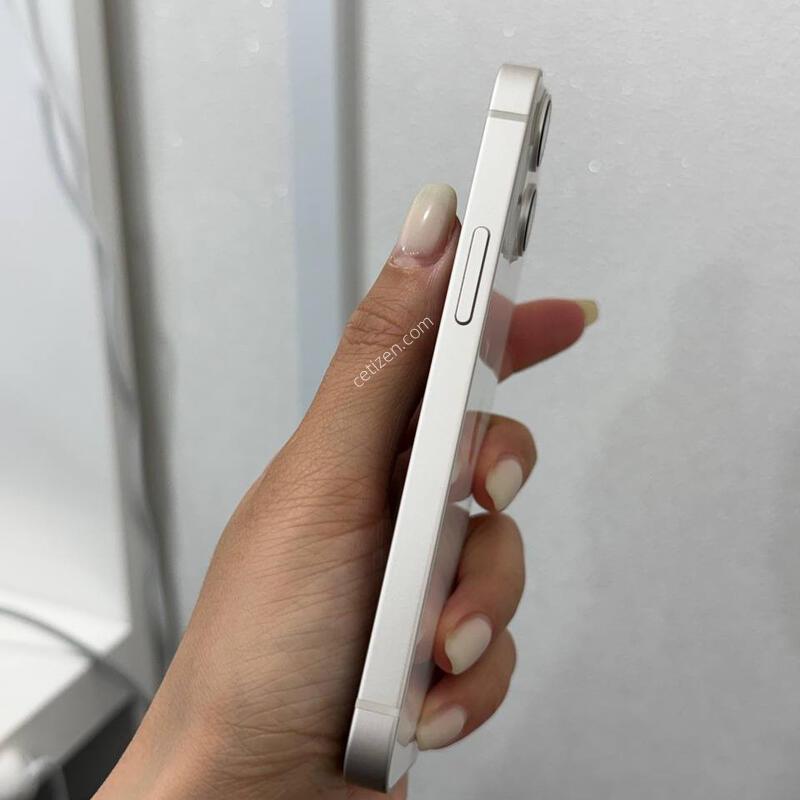 S��)������13�̴� ��Ÿ����Ʈ 128GB/84% Y1752