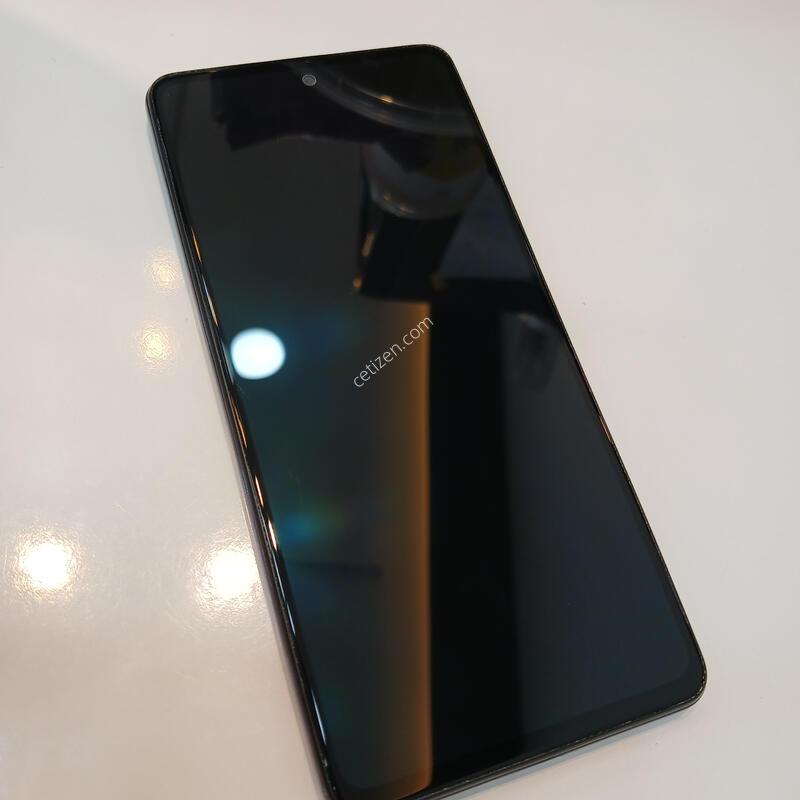 A52  �Ǹ��մϴ�