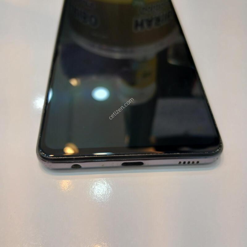 A52  �Ǹ��մϴ�